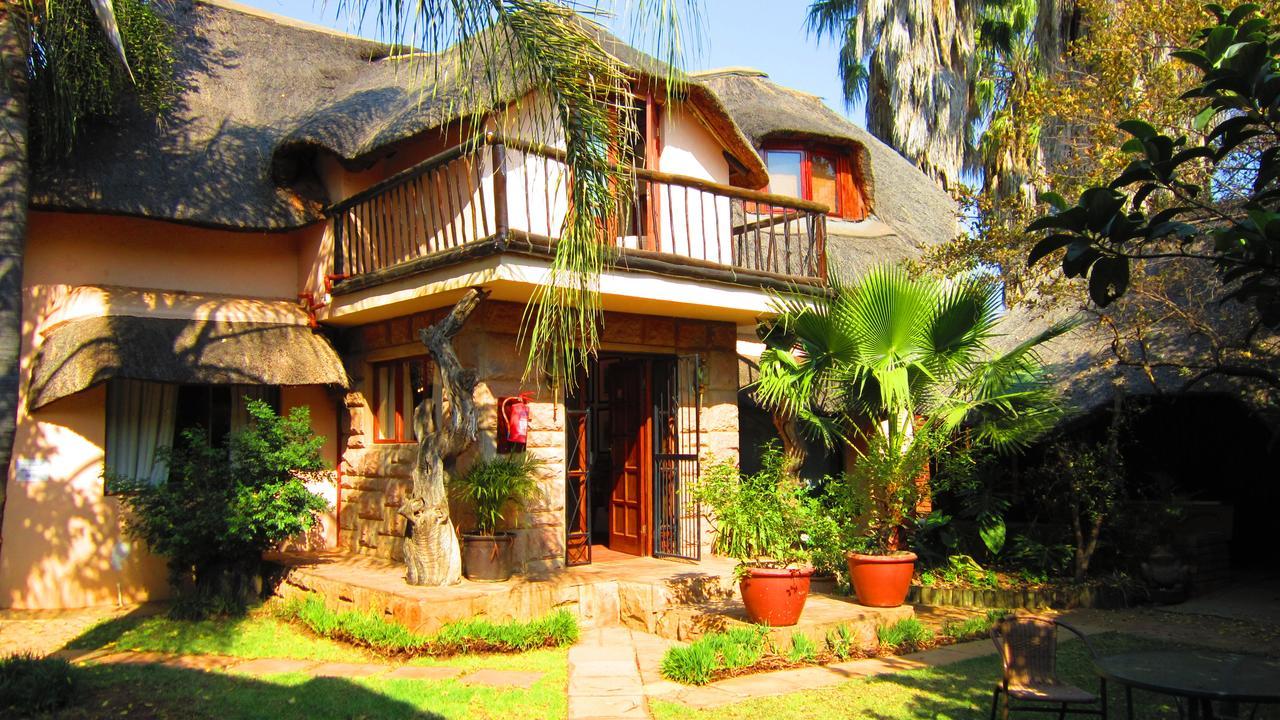 Meerhof Lodge Hartbeespoort Extérieur photo