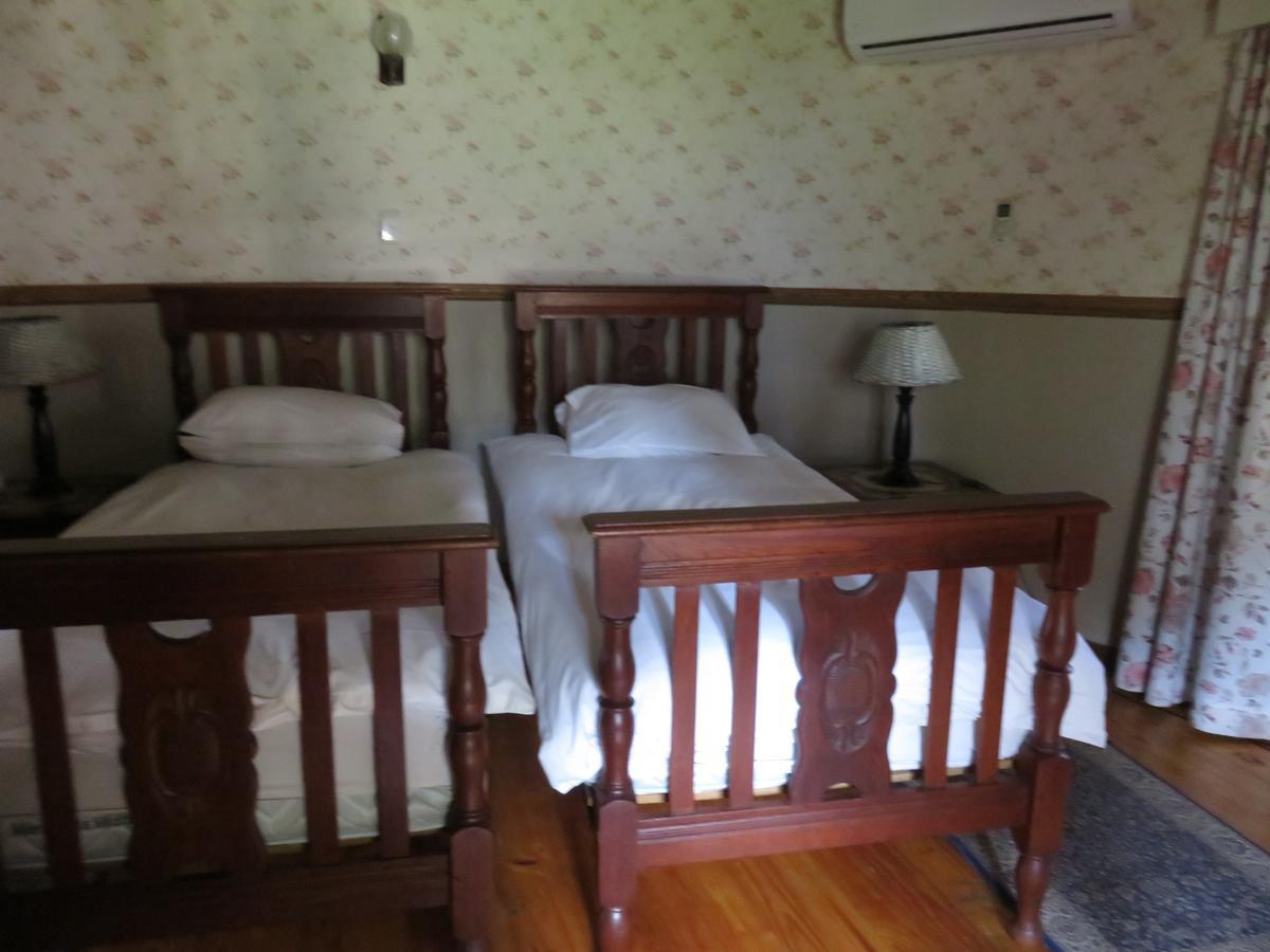 Meerhof Lodge Hartbeespoort Extérieur photo